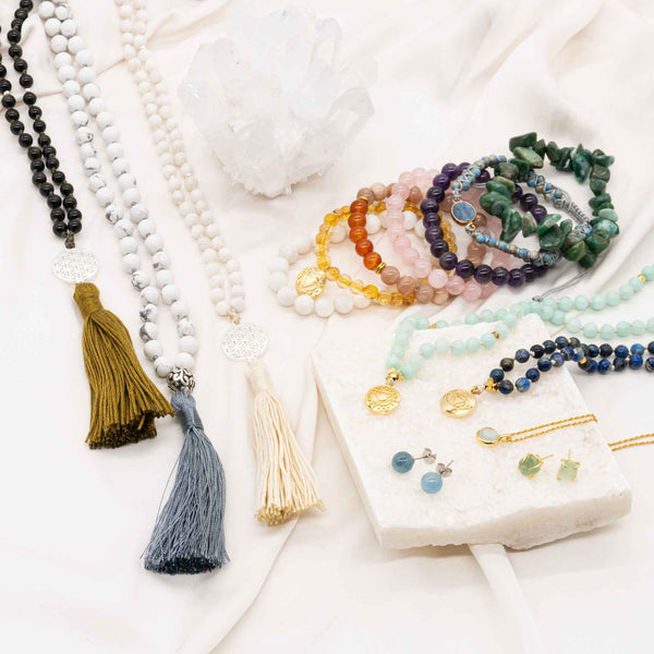 Natural Self Edelstein Schmuck Spring